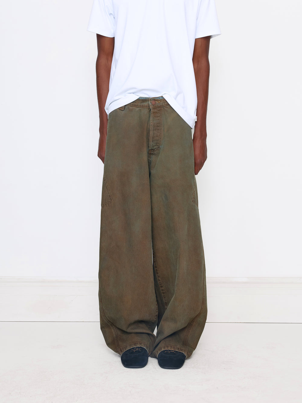 PATINA GREEN BARREL UNISEX JEAN