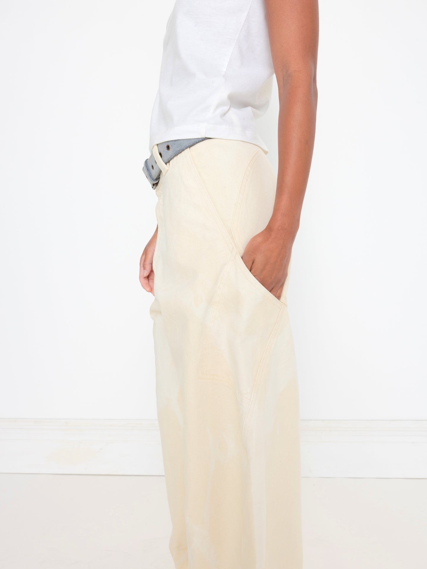 OFF WHITE BARREL UNISEX JEAN