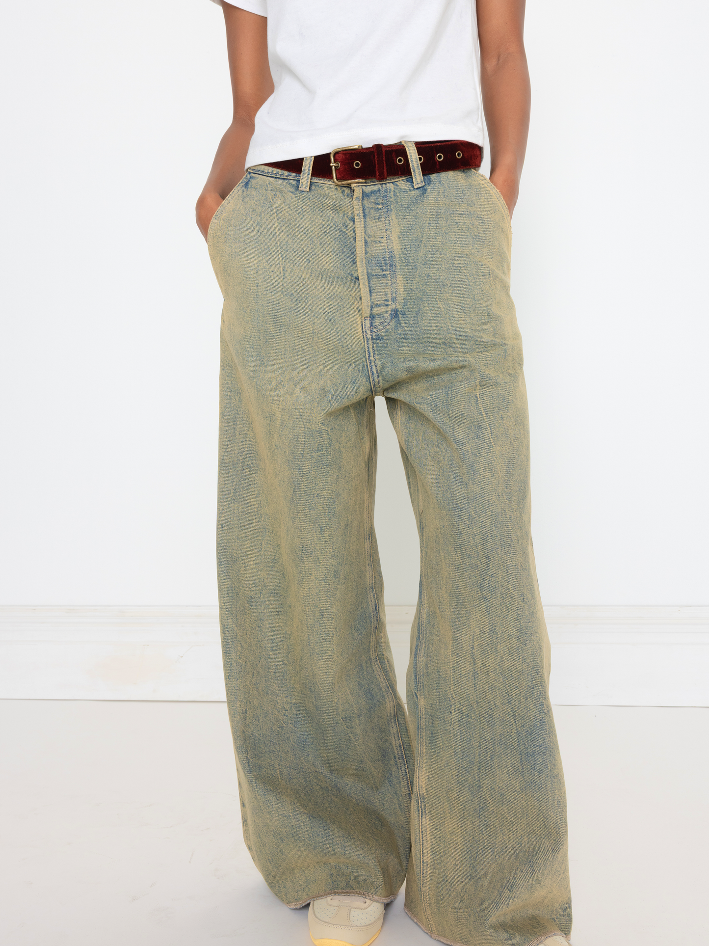 GREEN BAGGY UNISEX OVERDYED JEAN