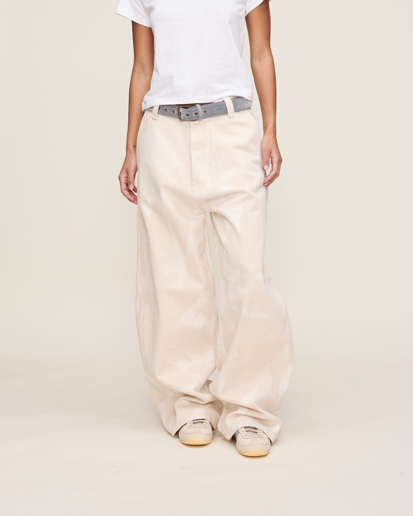 OFF WHITE BARREL UNISEX JEAN