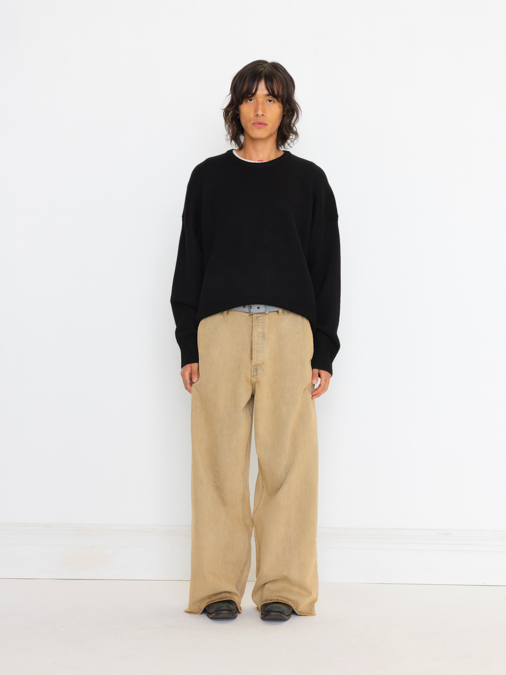 BLACK WOOL SWEATER