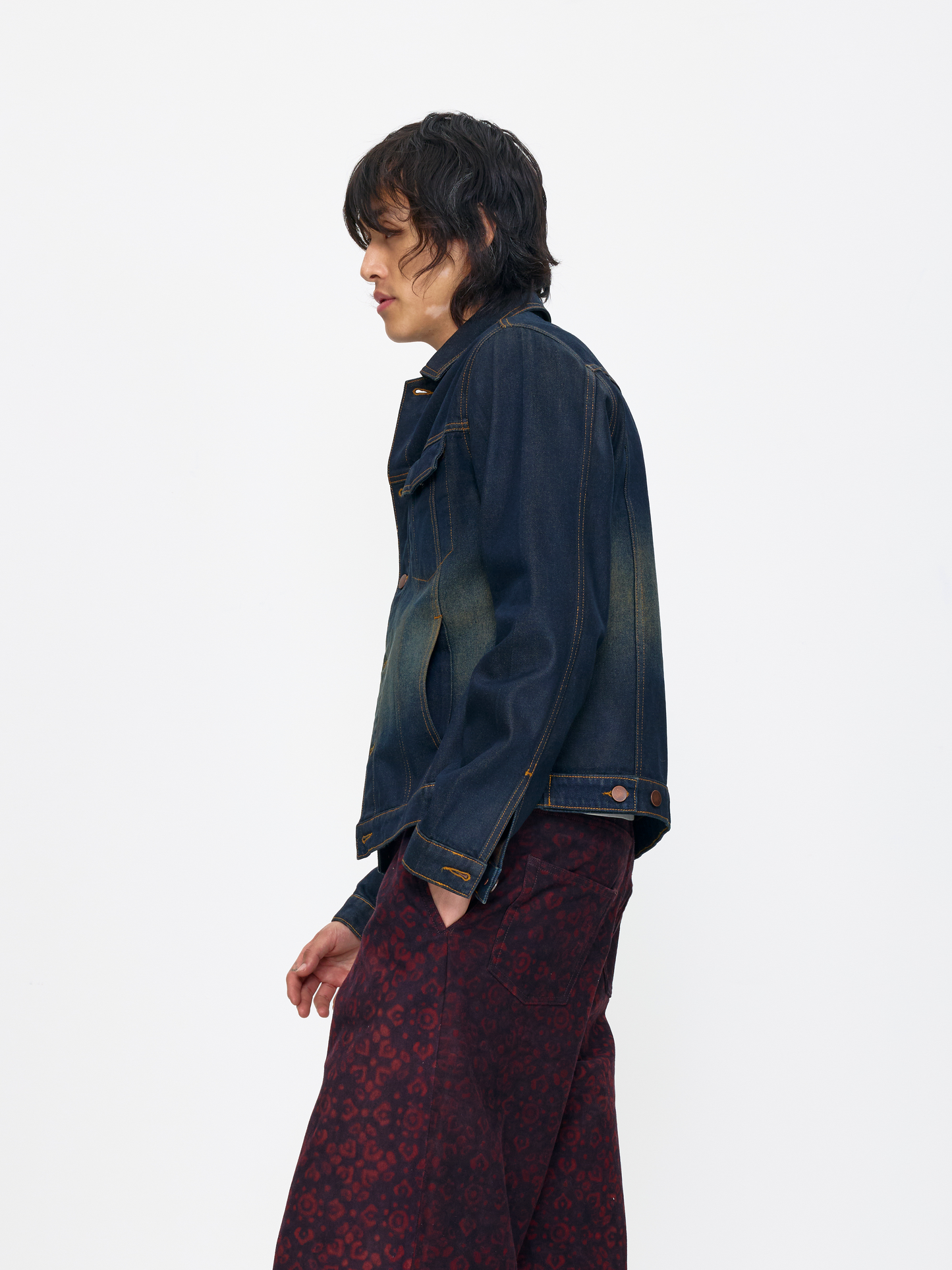 COATED DENIM UNISEX TRUCKER JACKET