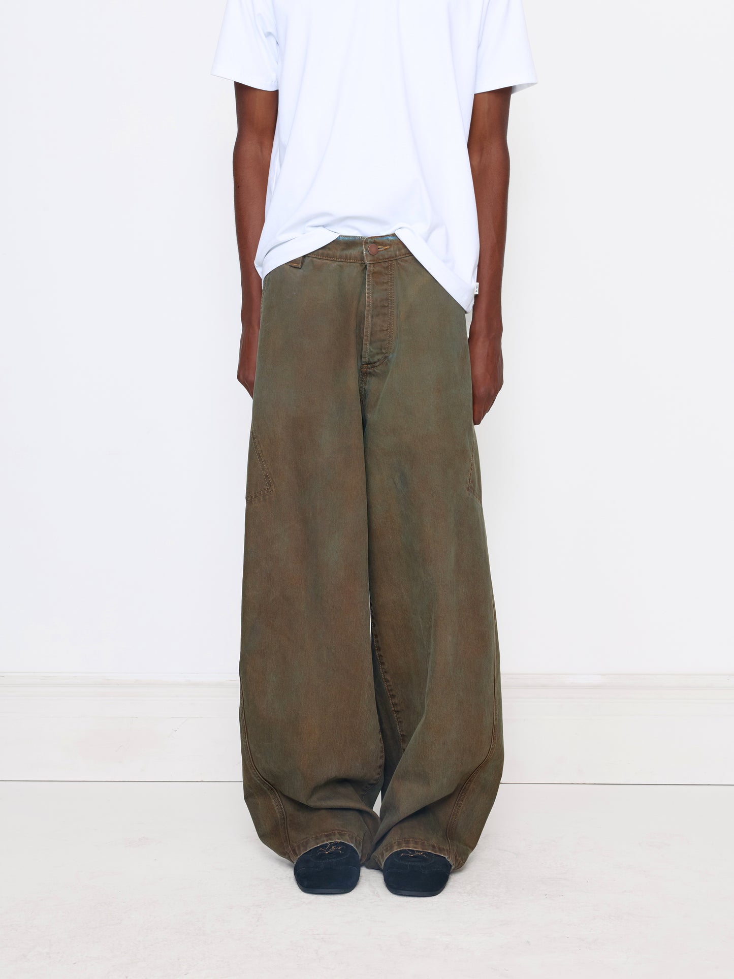 PATINA GREEN BARREL UNISEX JEAN