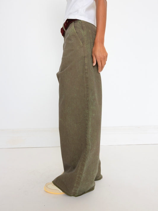 MOSS GREEN BAGGY UNISEX OVERDYED JEAN